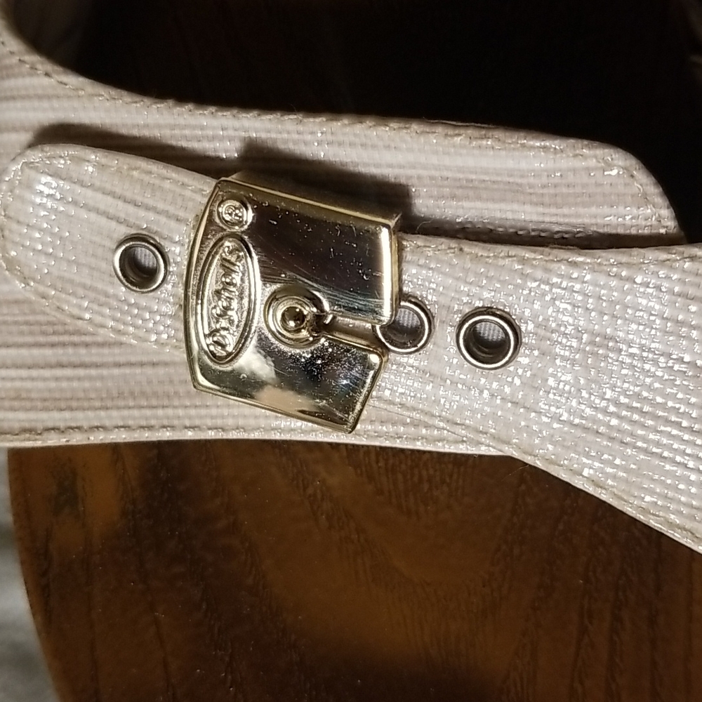 Womans Dr Scholl's sandals - Picture 2 of 4